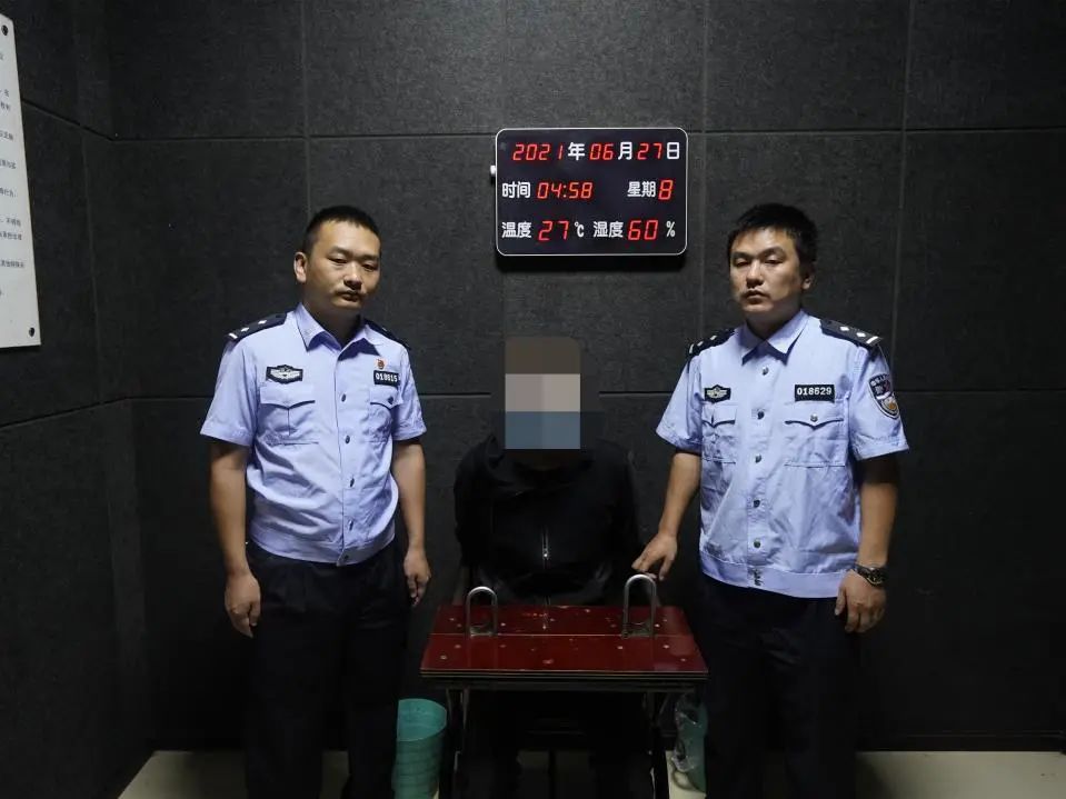 涉案金额达300万余元！一男子向富顺县公安局投案自首，原因竟是...-2.jpg