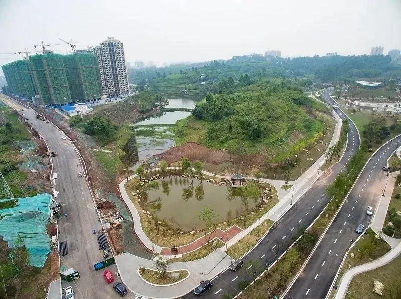 自贡高新区：卧龙湖西区生态修复工程主要景观节点已完成-3.jpg