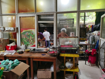 “周三查餐厅”：执法人员带你探寻“网红外卖餐厅”的真容-3.jpg