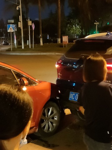 赶时间，超车追尾，时间未赶上-1.jpg