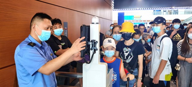 铁路暑运结束 高铁自贡站交出亮眼数据单-2.jpg