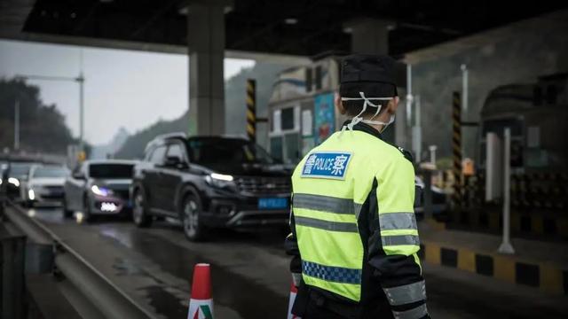 注意！自贡公安“七个一律”严惩突出交通违法犯罪-1.jpg