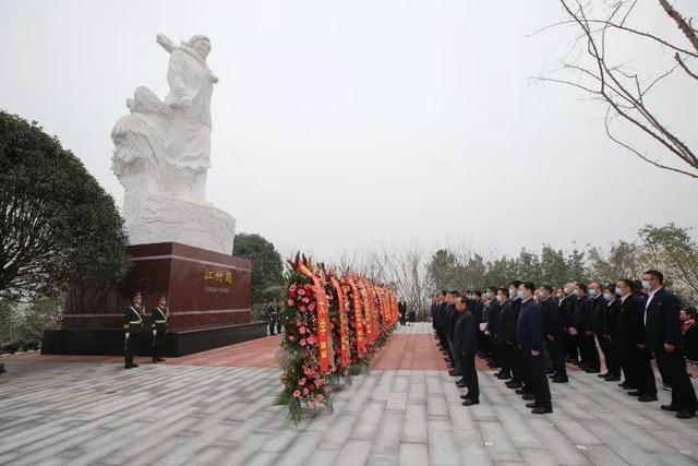 缅怀革命英烈江姐自贡举行系列纪念活动-5.jpg