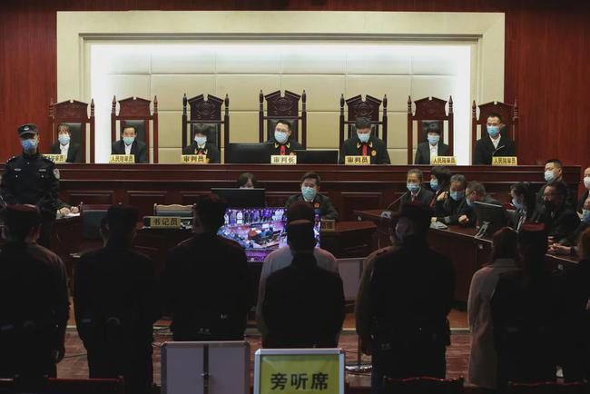 开设赌场、寻衅滋事、非法拘禁......自贡这起20人涉黑案曝光了-3.jpg