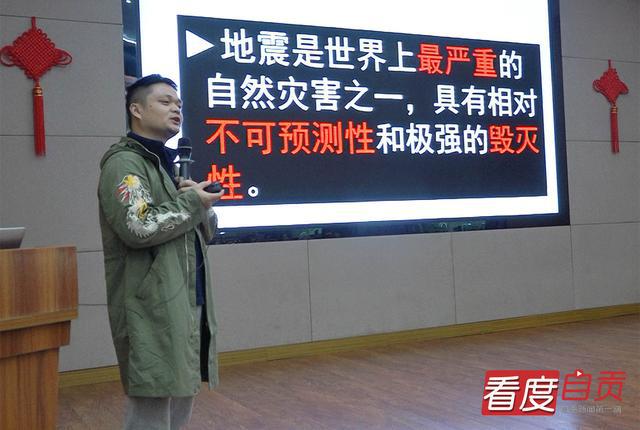 致敬志愿者 用行动点亮人心-21.jpg