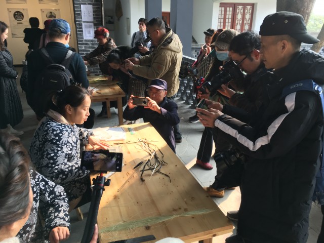 百城行｜巴蜀文旅“百城行”走进四川自贡贡井：打卡古盐场非遗体验“飞天贡井”-8.jpg
