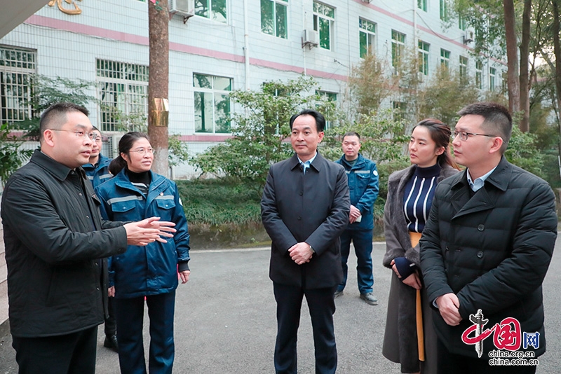 共青团四川省委统联部部长张义一行到中昊晨光调研人才工作-1.jpg