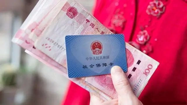 “延迟退休”改成“工龄退休”，老百姓纷纷认可？原因很简单-2.jpg