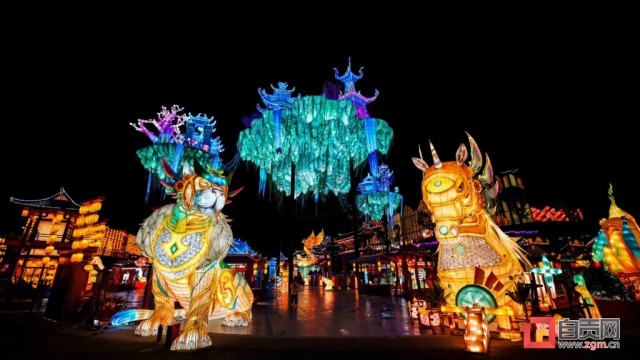 元旦期间 自贡·中华彩灯大世界第五次跻身全国热门景区前十-2.jpg