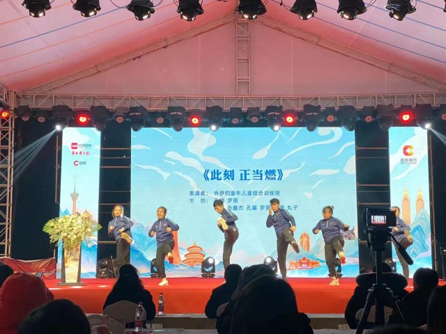 巴蜀文旅“百城行”暨自贡第三届短视频大赛落幕：万元大奖作品3人拍了1月，活动直...-7.jpg