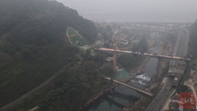 冲刺开门红！时速350公里自宜高铁板栗山隧道贯通，全线今年将迎重大节点-6.jpg