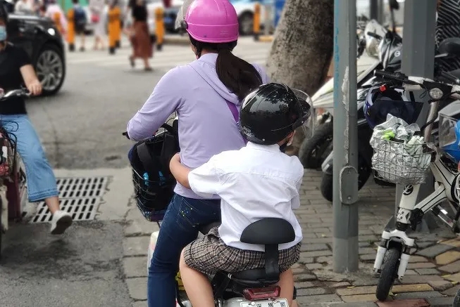 @自贡家长 寒假来了！孩子安全“别放假”-8.jpg