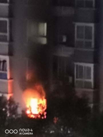 突发！ 仁和半岛丽苑今早起火了......-1.jpg