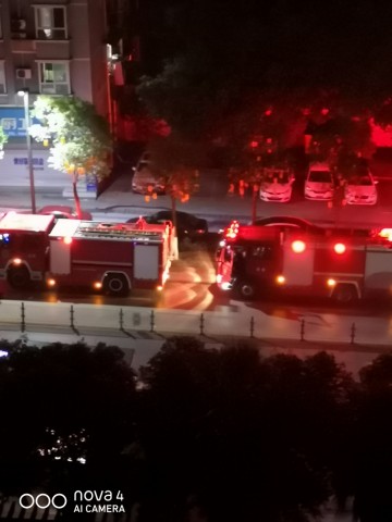突发！ 仁和半岛丽苑今早起火了......-3.jpg