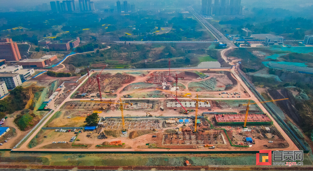 项目建设正当时 自贡职业技术学院二期工程预计今年8月投用-2.jpg