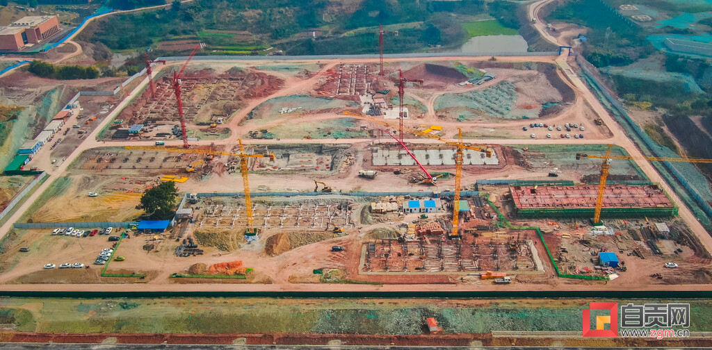 项目建设正当时 自贡职业技术学院二期工程预计今年8月投用-3.jpg