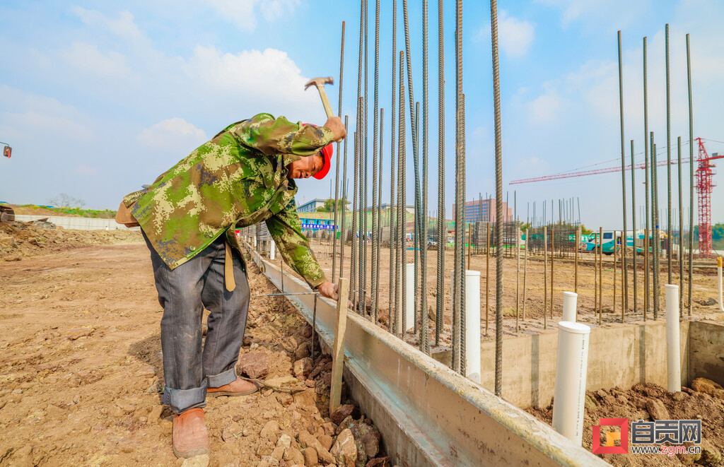 项目建设正当时 自贡职业技术学院二期工程预计今年8月投用-5.jpg