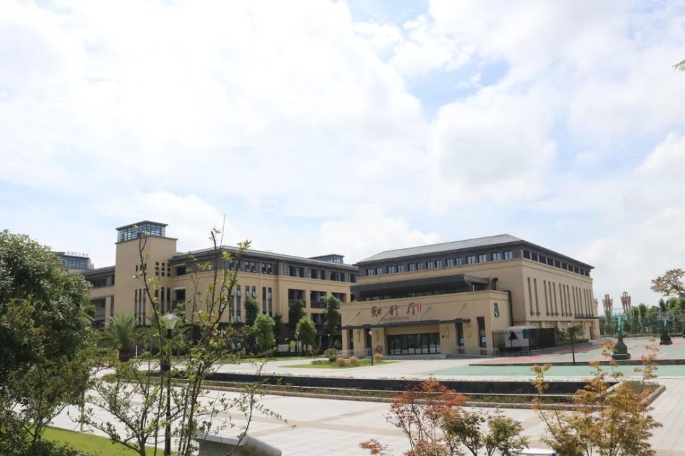年薪最高50万！自贡衡川实验学校招人啦…-5.jpg