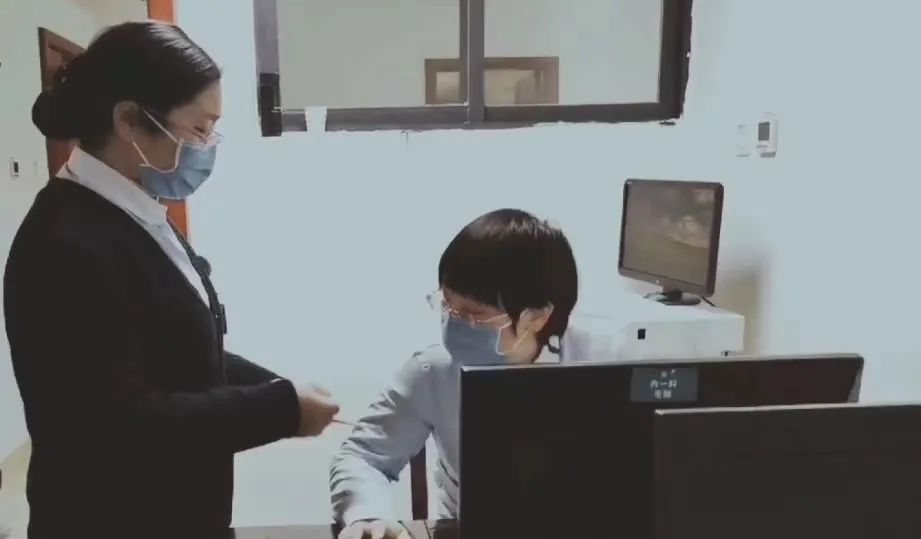 早上7时许，富顺某医院发生的这一幕，让人......-3.jpg
