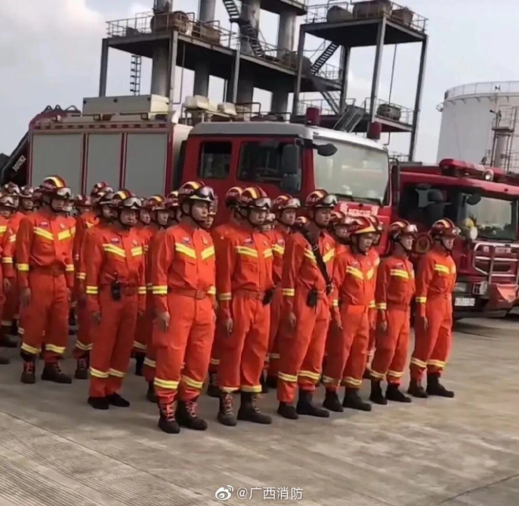 滚动丨突发！一架搭载132人的客机在广西藤县发生事故-5.jpg