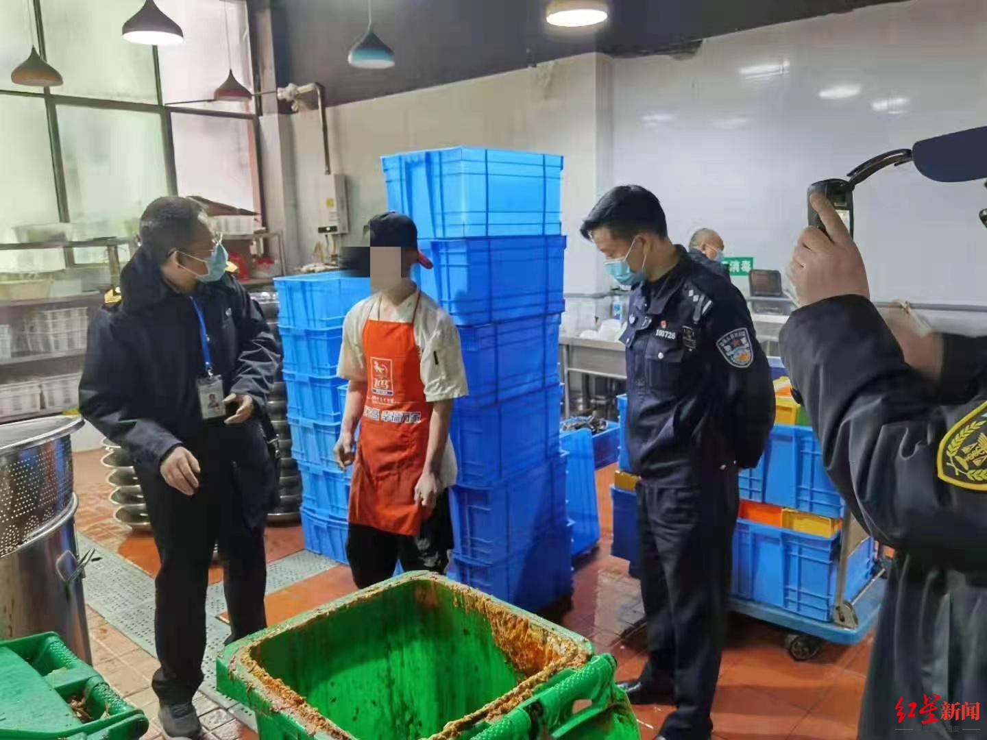 火锅店使用“地沟油”被判赔2289万，主犯获刑10年半-1.jpeg