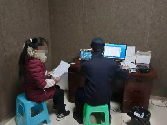 富顺人抓蟾蜍、青蛙违法！已有四人被抓！-1.jpg