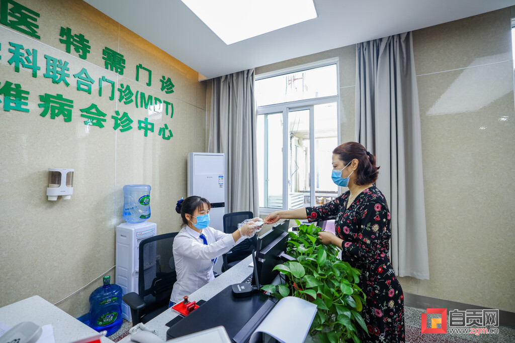 自贡：异地就医可“直接刷”彻底告别“跑腿”报销-2.jpg