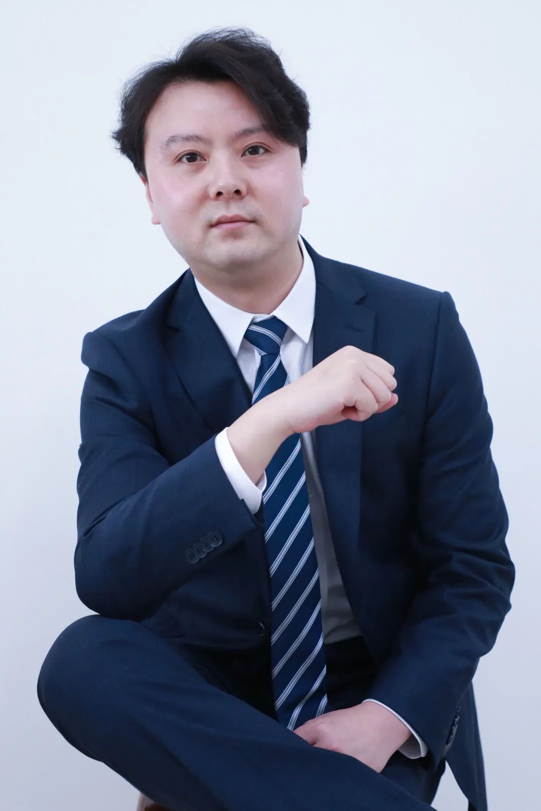 富医星光丨侃侃而“谭”论古今气“宇”轩昂承国粹——中医科主任谭宇-1.jpg