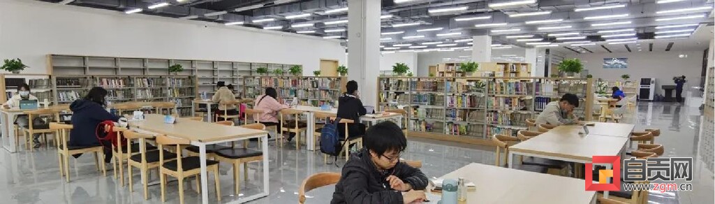富顺县图书馆正式开馆-2.jpg