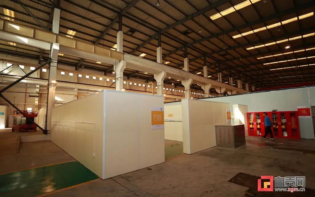 自贡方舱医院工程建设完工——-4.jpg