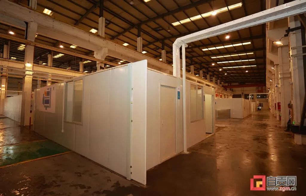 自贡方舱医院工程建设完工——-5.jpg
