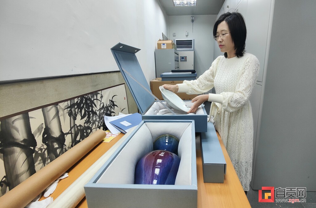 “传家宝”哪里去？自贡市盐业历史博物馆文物捐赠背后的故事-10.jpg