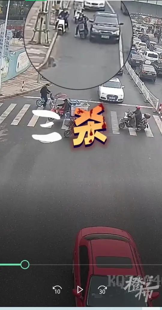 月入三四万！这伙人专挑20万元以下的私家车下手，司机开车时都有同一个动作-4.jpg