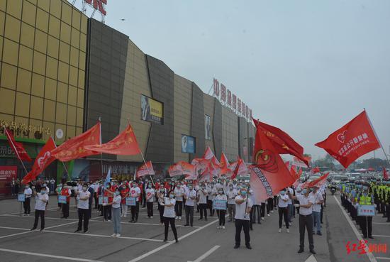 自贡启动爱心送考活动：高考期间将免费定点接送900余名考生-3.jpg