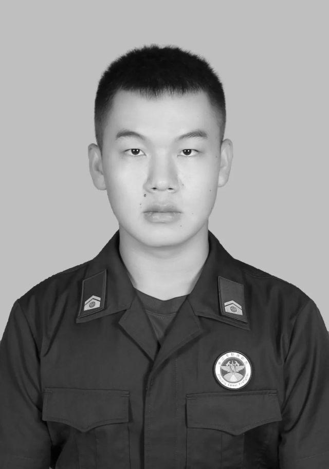 悲痛！2名消防员在临平火灾扑救中牺牲！-3.jpg