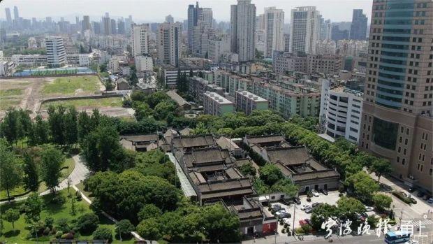 房子卖出第二天，来了拆迁公告！浙江男子崩溃：秒亏100万……-1.jpg