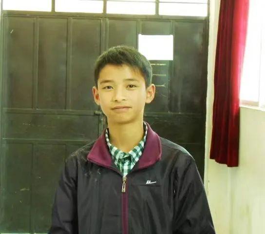 走出大凉山的“寒门”学子：与“自卑”和解，寻找自己的路-5.jpg