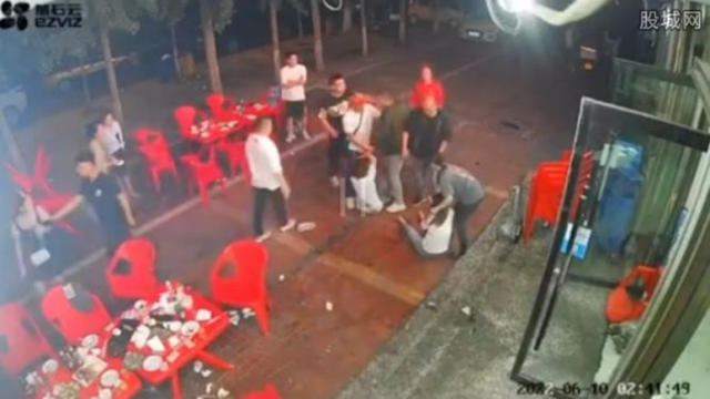 曾公开谎称“接警后5分钟赶到”的唐山民警，被查了-1.jpg