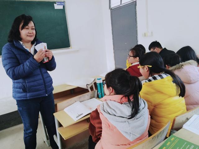 “英语地位”或将发生变化，官方下达通知，有人欢喜有人愁！-1.jpg