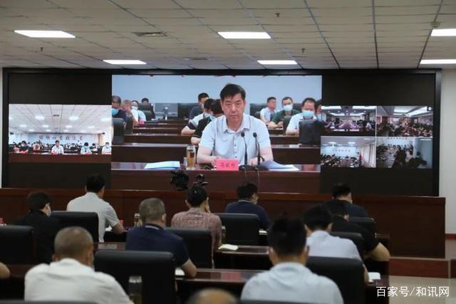 因郑州红码事件被撤职的冯献彬：曾是一位“警界英雄”-1.jpg