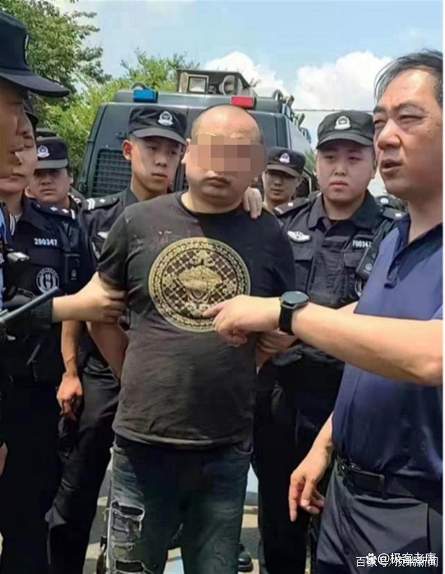 烧烤店打人案中的戴南籍嫌犯与背后“赌局”-7.jpg