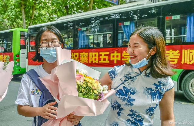 江西省教育厅发布，2022年高考分数线出炉，文科分数线下降明显-5.jpg