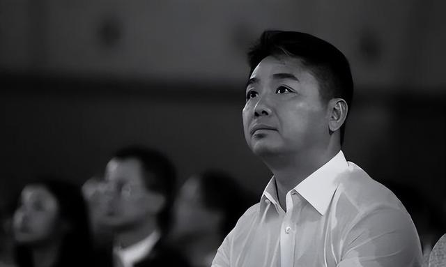 刘强东案公开听证会举行：女方出庭要求赔偿，大量视频及证词曝光-11.jpg