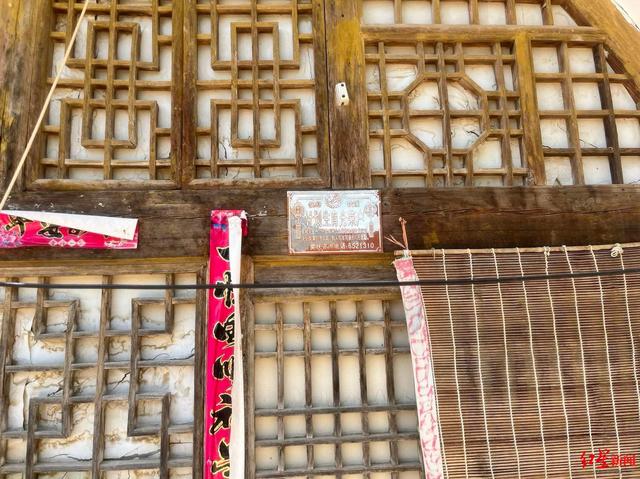 榆林女孩三战高考前失联后去世：一家三口是低保户，出事前托人给母亲送电卡和食物-3.jpg