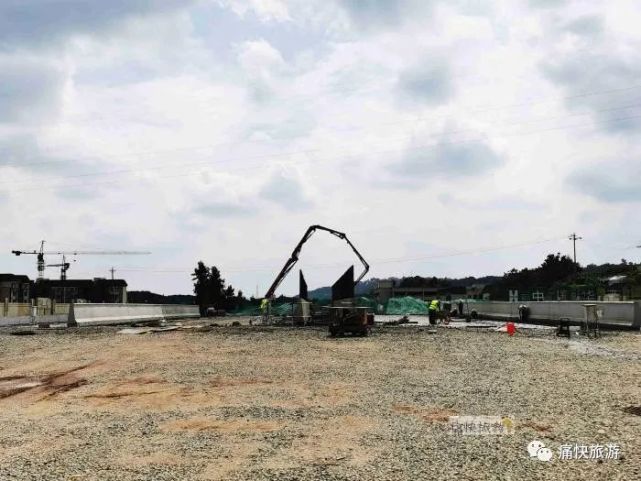 行走自贡：东部新城内宜高速永田跨线桥-8.jpg