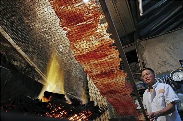 在这个川南小城市，牛肉有9种吃法？-4.jpg