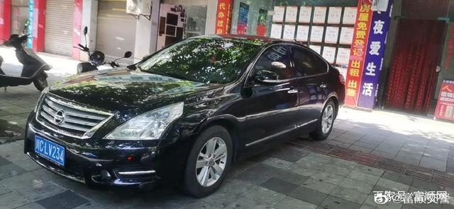 高清无码！富顺街头这些违停车辆被曝光，有你的爱车吗？-4.jpg