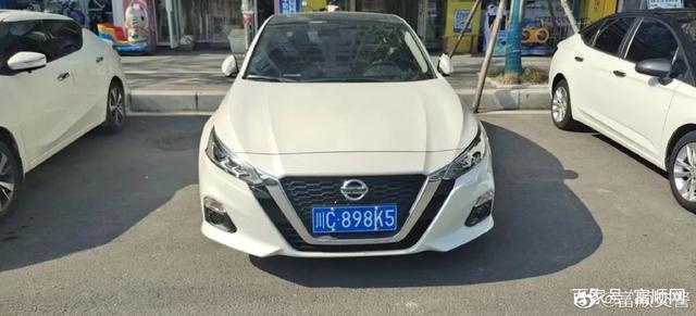 高清无码！富顺街头这些违停车辆被曝光，有你的爱车吗？-21.jpg