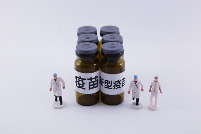 九旬老人被强制打疫苗？居委回应-1.jpg