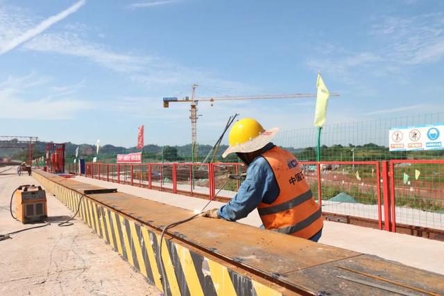 G247自贡漆树至宜宾公路进展来了！最新现场抢先看-3.jpg